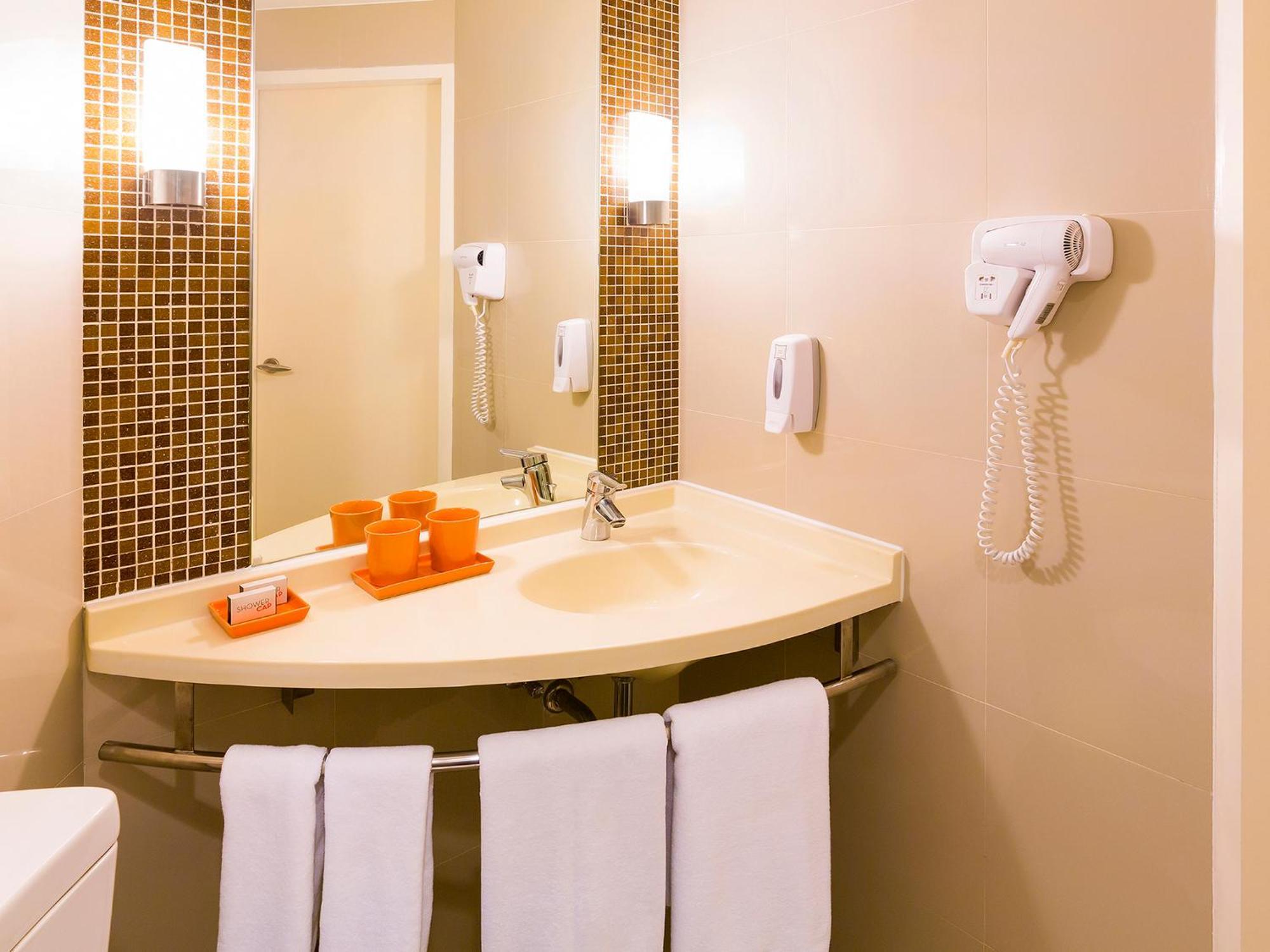 Ibis Riverside Khách sạn Bangkok