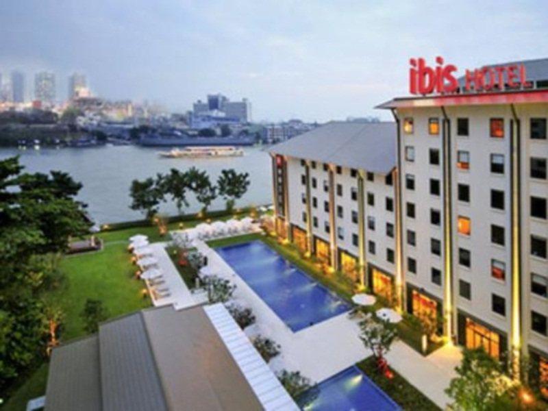 Khách sạn Ibis Riverside