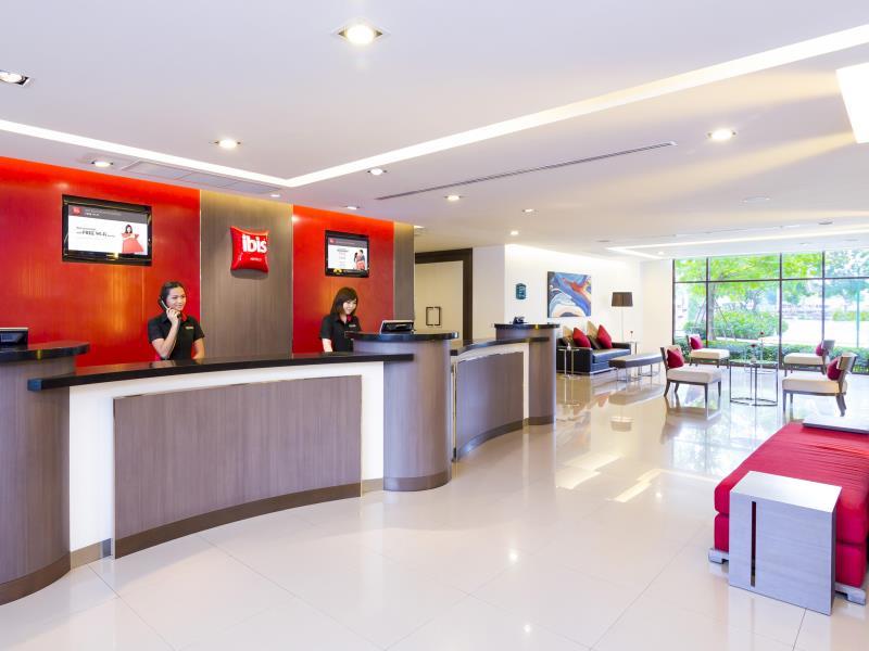 Khách sạn Ibis Riverside Bangkok
